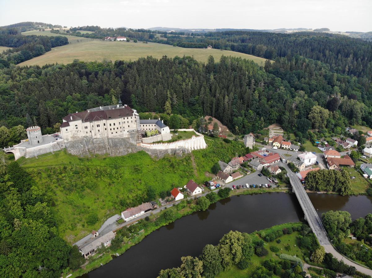 Parkhotel Cesky Sternberk Buitenkant foto