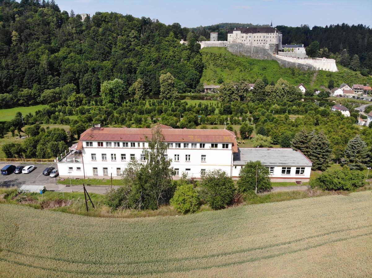 Parkhotel Cesky Sternberk Buitenkant foto